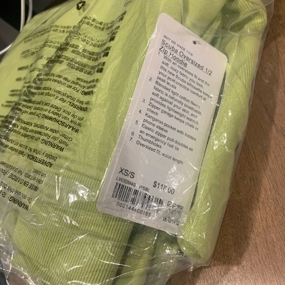 Lululemon oversized scuba in wasabi - Picture 3 of 3